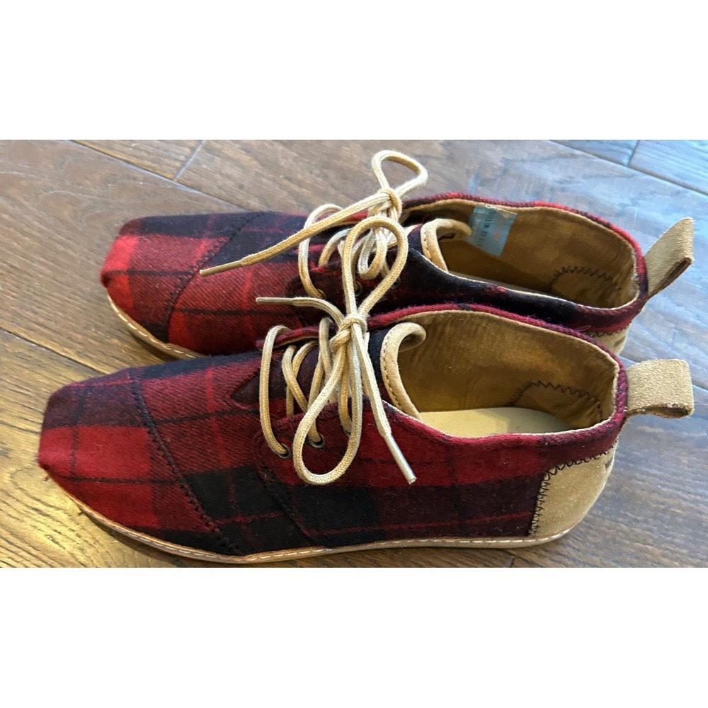 TOMS Paseo Mid Red Black Buffalo Plaid Wool Suede B Womens 7.5oties